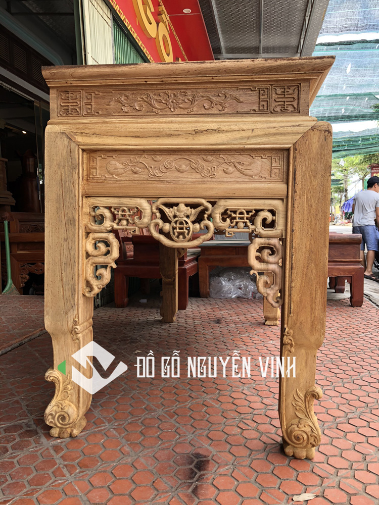 mặt ngang