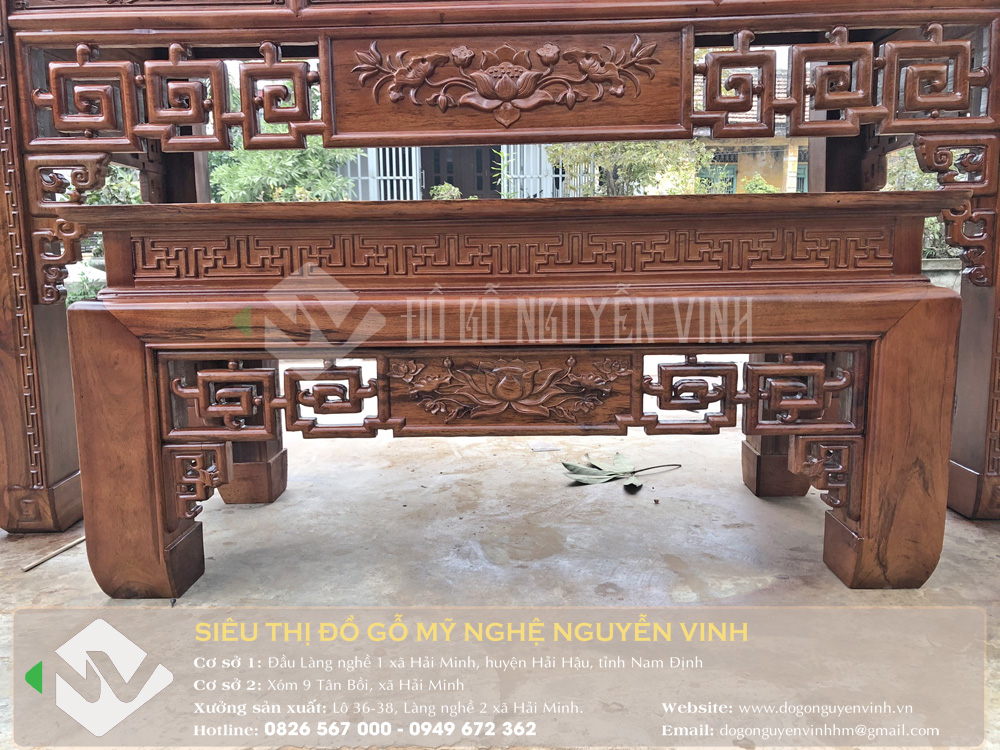 Bộ bàn thờ án gian và bàn cơm đục triện sen gỗ gụ